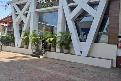Hotel Abhishek Hotel