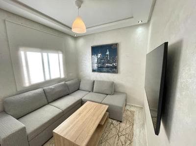 A3 Appartement chic & moderne 2 chambres, 10 min Hay Riad