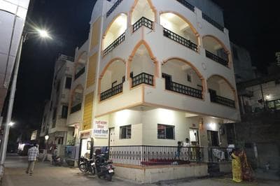 Hotel laxminarayan
