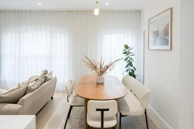 Elegant 2 Bedroom Apartment in Fulham