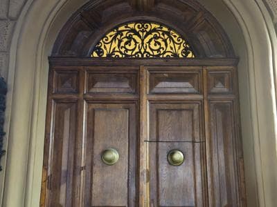 285 Vatican Lodge