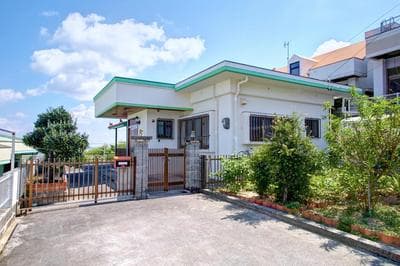 Takashi House