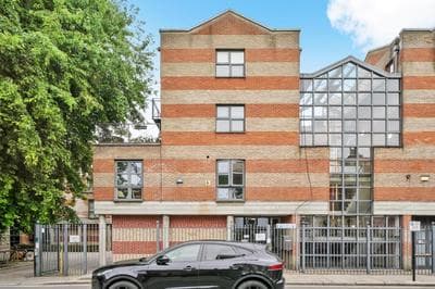 Modern 1 Bed Apartment Camden