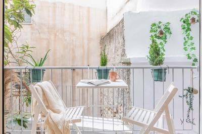 Elegance in Koukaki 5-Minute Away to Acropolis