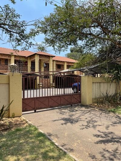 Thorntree Self Catering Apartment, Witbank