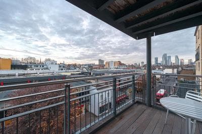 Victoria Brand new, cosy 1 bed apartment