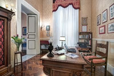 Royal Arthouse Lady Marys Tribunali Luxury Suite - Family apartment