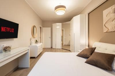 Albadomus Apartment