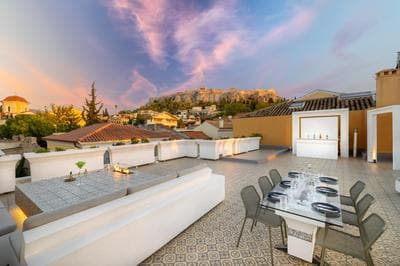 Live Your Myth Villa with Acropolis View Plaka