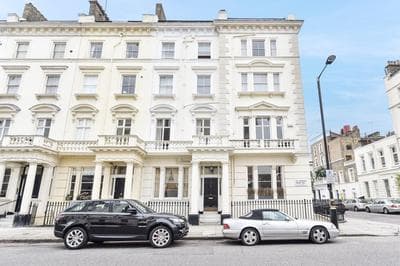 Smart flat near Pimlico Tube