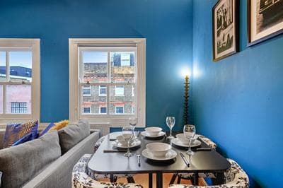Spacious 2BR Flat in The Heart Of Angel Islington