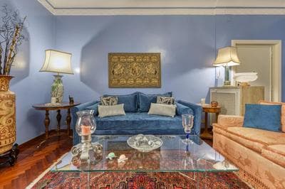 Vespasiano Luxury apartment for 4