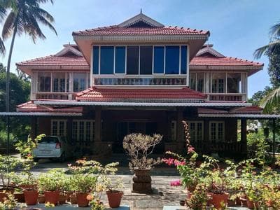 Pournami Home Stay
