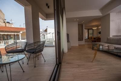 Arvacay Luxury Home
