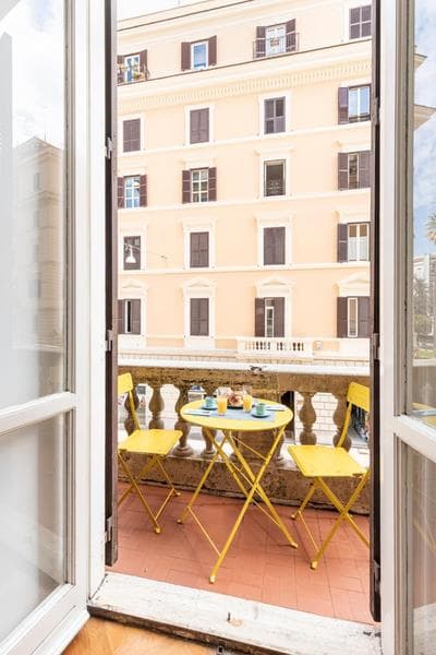 Hostly - Michelangelo Suite Midtown-Center of Rome
