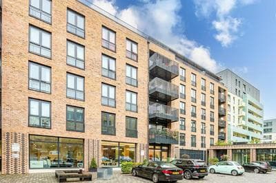 Last-Minute Grabs l Cozy Apt in Camden Town By Capital Retreats Short Lets & Serviced Accommodation London With Balcony, Free WiFi
