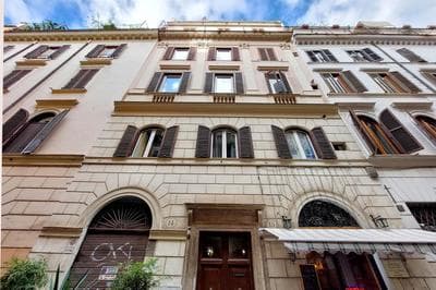 Luxury apartment in Rione Monti