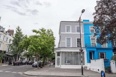 Spectacular flat located in prime Notting Hill