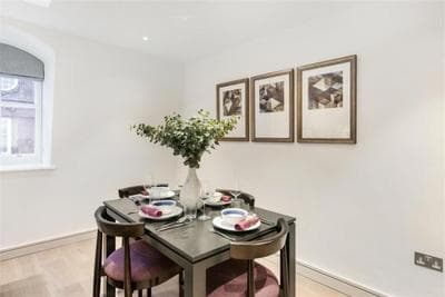 Gorgeous Lux Large Belgravia Flat