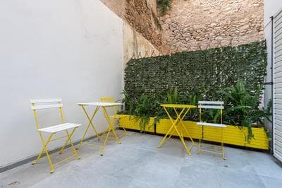 koukaki studio close to acropolis 100mbps