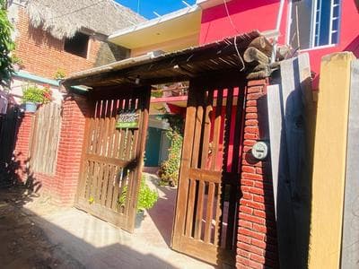 Posada Kira
