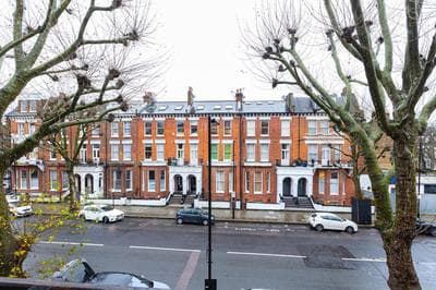 Bright & Charming 2BR Flat wbalcony in Maida Vale