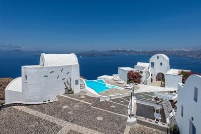 Apanemo Hotel & Suites