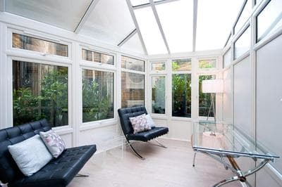 Beautiful 2-bed flat-Hosted by Sweetstay