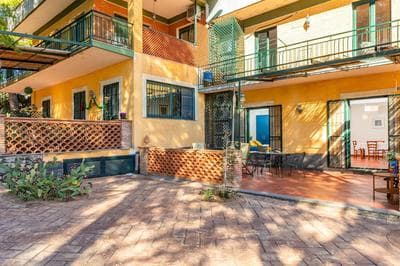 Family resort in villa with pool
