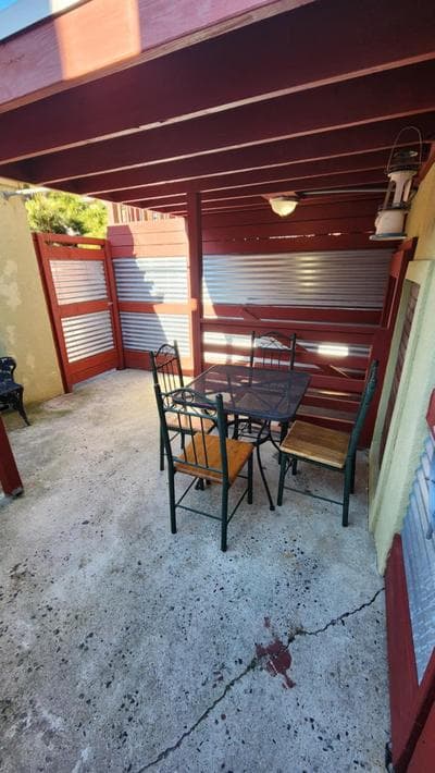 Two Bedroom Few Blocks From The Beach And Tropicana Casino
