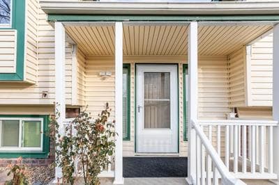 SmartHome-Omaha Homestay Rooms