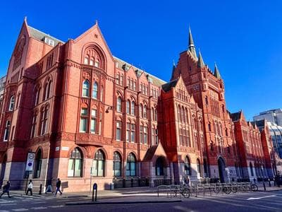 Excellent Entire Apartment Between St Pauls Cathedral and Covent Garden