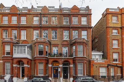 Luxurious Apartment in Kensington