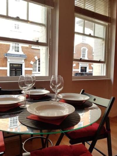 Cozy Flat, 5 minute walk to Oxford Circus