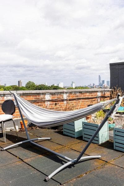 Gracefully chic and undeniably beautiful apartment-sustainable living