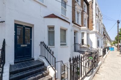 Renovated 2BR Flat wgarden, Hammersmith