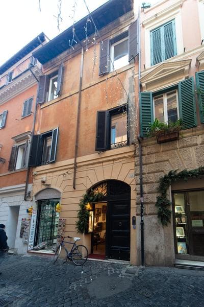 Banchi Nuovi, modern and cozy apartment
