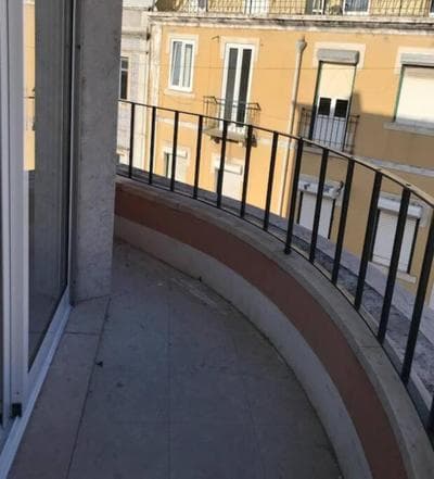 Cosy 2 Bedrooms Apartment in Arroios - SSL 3A