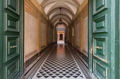 Colosseum Home-ZENO 32