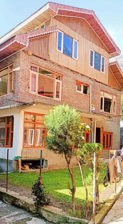 Sky line Guest House