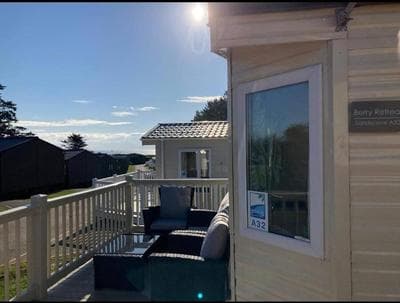 Pet Friendly 6 Berth Holiday Home
