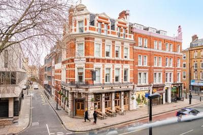 2 Bedroom in Center of London
