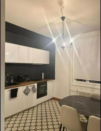 Appartement haussmanien rénové proche centre Lausanne