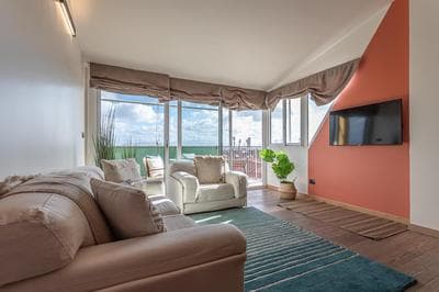 Viola Penthouse with Rome Panoramic View