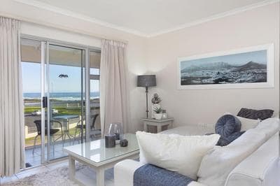 Big Bay Beach Club 21