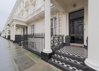 Luxury 3 Bedroom Flat in Maida Vale