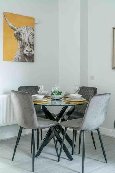 Large Brick Lane Apartment - 1st Floor