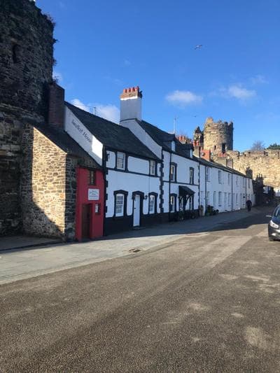 Compton House 1, Sea & Castle Views