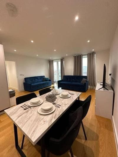 Bright two bedrooms apartment