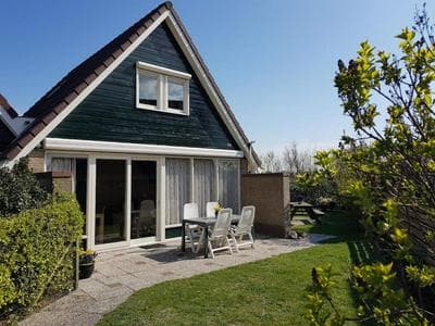 Vakantiehuis bij strand Julianadorp, afgesloten tuin & hond welkom, mobiele AIRCO